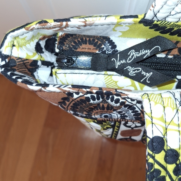 EUC Vera Bradley Small Tote in Cocoa Moss Retired Print - Wht/Grn/Brn/Blk Fabric - Picture 4 of 10